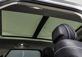 Подержанный автомобиль Jaecoo J8 2024 года (18 фото)