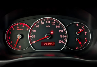 Подержанный автомобиль Suzuki SX4 Hatchback 2007 года (13 фото)