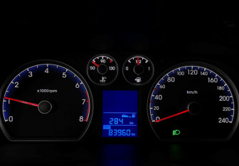 Подержанный автомобиль Hyundai i30 Hatchback 2009 года (11 фото)