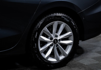 Подержанный автомобиль Audi A3 Sedan 2021 года (15 фото)