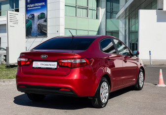 Подержанный автомобиль Kia Rio Sedan 2013 года (5 фото)