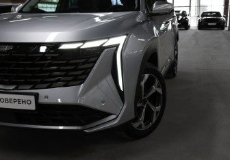 Подержанный автомобиль Geely Atlas 2024 года (22 фото)