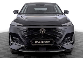 Подержанный автомобиль Changan UNI-K 2023 года (2 фото)