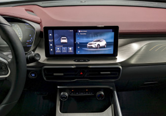 Подержанный автомобиль Belgee X50 2024 года (26 фото)