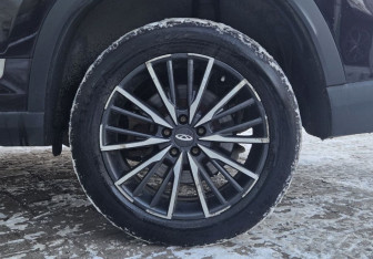 Подержанный автомобиль Chery Tiggo 8 Pro Max 2022 года (16 фото)