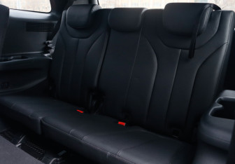 Подержанный автомобиль Hyundai Palisade 2022 года (10 фото)