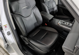 Подержанный автомобиль Haval Jolion 2023 года (22 фото)