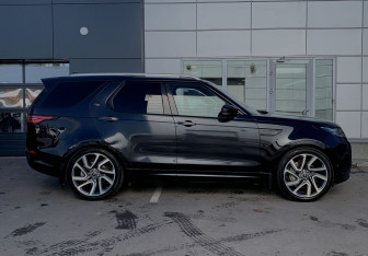 Подержанный автомобиль Land Rover Discovery 2019 года (5 фото)