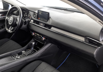 Подержанный автомобиль Mazda 6 Sedan 2020 года (13 фото)