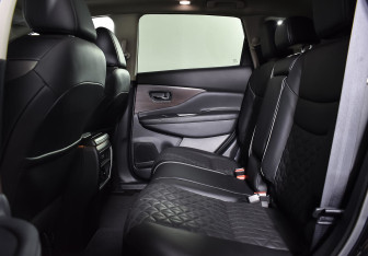 Подержанный автомобиль Nissan Murano Suv 2020 года (16 фото)