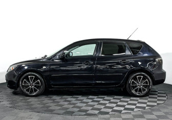 Подержанный автомобиль Mazda 3 Hatchback 2008 года (8 фото)