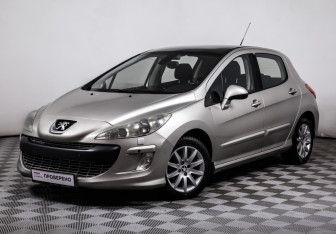 Подержанный автомобиль Peugeot 308 Hatchback 2008 года (17 фото)