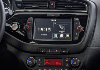 Подержанный автомобиль Kia Ceed Wagon 2018 года (17 фото)