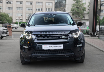 Подержанный автомобиль Land Rover Discovery Sport 2019 года (2 фото)