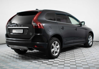 Подержанный автомобиль Volvo XC60 2013 года (5 фото)