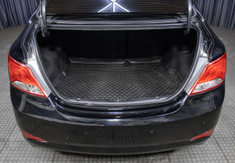 Подержанный автомобиль Hyundai Solaris Sedan 2015 года (10 фото)