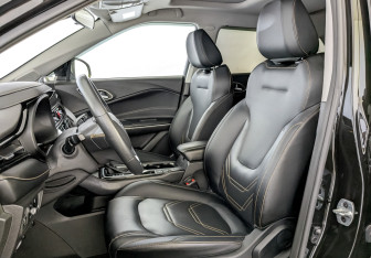 Подержанный автомобиль Москвич 3 2023 года (20 фото)