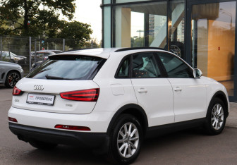 Подержанный автомобиль Audi Q3 2014 года (4 фото)