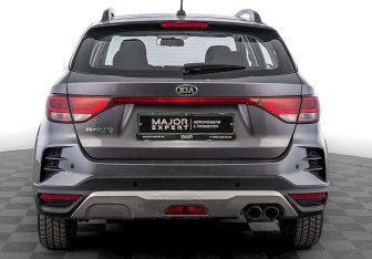 Подержанный автомобиль Kia Rio Hatchback 2021 года (6 фото)