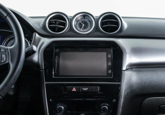 Подержанный автомобиль Suzuki Vitara 2021 года (9 фото)