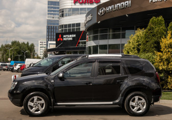 Подержанный автомобиль Renault Duster 2019 года (6 фото)
