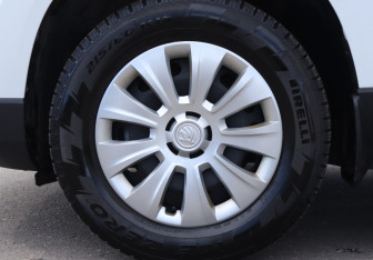 Подержанный автомобиль Skoda Karoq 2022 года (20 фото)