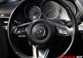 Подержанный автомобиль Mazda CX-5 2019 года (13 фото)