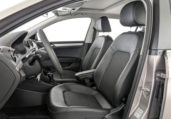 Подержанный автомобиль Jetta VA3 2022 года (20 фото)