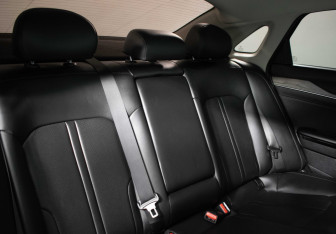 Подержанный автомобиль Kia K5 2020 года (13 фото)