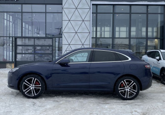 Подержанный автомобиль AITO M5 2023 года (8 фото)