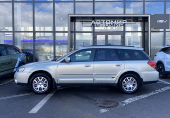 Подержанный автомобиль Subaru Outback Wagon 2006 года (4 фото)