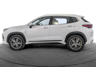 Подержанный автомобиль Exeed LX 2022 года (8 фото)