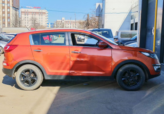 Подержанный автомобиль Kia Sportage 2011 года (4 фото)