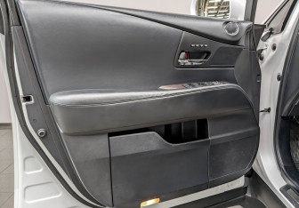 Подержанный автомобиль Lexus RX 2012 года (21 фото)