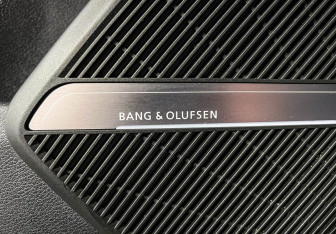 Подержанный автомобиль Audi Q5 2025 года (21 фото)