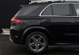 Подержанный автомобиль Mercedes-Benz GLE 2019 года (26 фото)