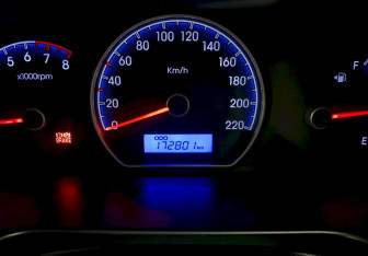 Подержанный автомобиль Hyundai Elantra Sedan 2010 года (25 фото)