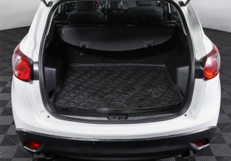 Подержанный автомобиль Mazda CX-5 2012 года (10 фото)