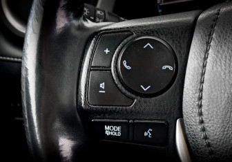 Подержанный автомобиль Toyota RAV4 2019 года (28 фото)