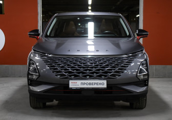 Подержанный автомобиль Omoda C5 2022 года (2 фото)