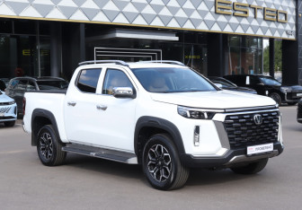Подержанный автомобиль Changan Hunter Plus 2023 года (3 фото)
