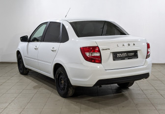 Подержанный автомобиль LADA (ВАЗ) Granta Sedan 2023 года (7 фото)