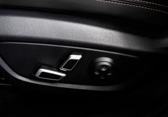 Подержанный автомобиль Geely Preface 2024 года (15 фото)