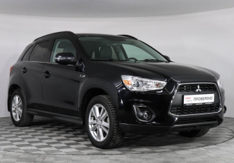 Подержанный автомобиль Mitsubishi ASX 2013 года (3 фото)