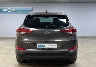 Подержанный автомобиль Hyundai Tucson 2018 года (6 фото)
