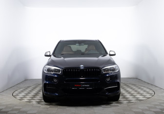 Подержанный автомобиль BMW X5 2014 года (2 фото)