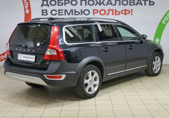 Подержанный автомобиль Volvo XC70 2008 года (4 фото)