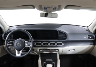 Подержанный автомобиль Mercedes-Benz GLE 2019 года (12 фото)