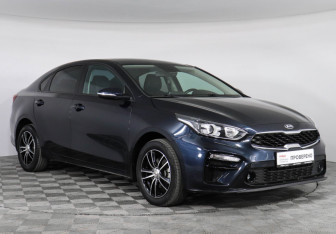 Подержанный автомобиль Kia Cerato Sedan 2021 года (3 фото)