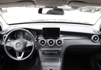 Подержанный автомобиль Mercedes-Benz GLC Coupe 2018 года (12 фото)